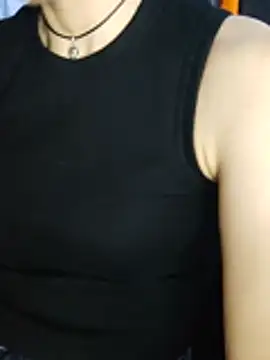 Aashikalaa чат на живо