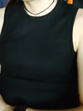 Živá chatovací místnost Aashikalaa