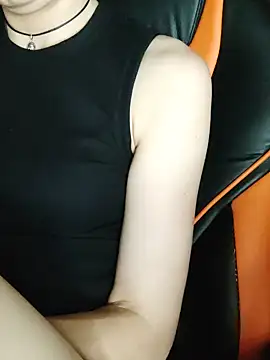 Aashikalaa – Live XXX-chat