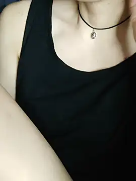 Aashikalaa's Live XXX Chat