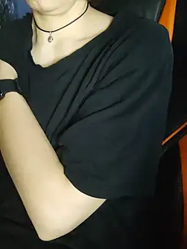 Chat XXX ao vivo de Aashikalaa