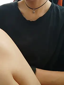 AashikalaaのライブXXXチャット