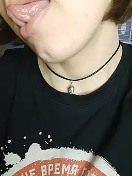 Chat XXX en directo de Aashikalaa