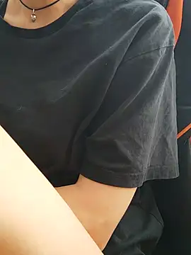 Aashikalaa Live XXX-Chat