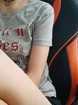 Aashikalaa Live XXX-Chat