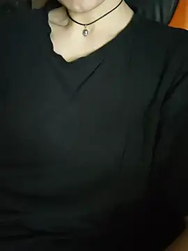 Aashikalaa live XXX chat