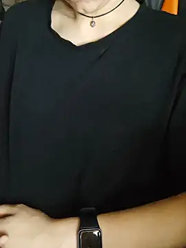 צ'אט XXX בשידור חי של Aashikalaa