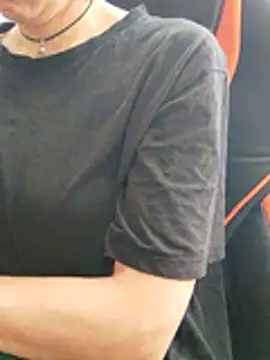 Aashikalaa – Naživo XXX chat