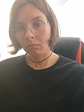Chat XXX en directo de Aashikalaa