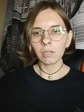 Aashikalaa's Live XXX Chat