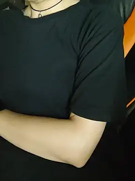 แชท XXX สดของ Aashikalaa