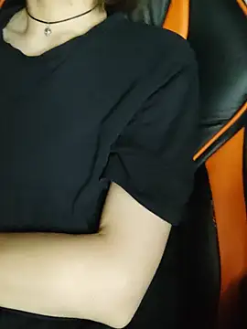 Aashikalaa 现场XXX聊天