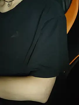 Aashikalaa's Live XXX Chat
