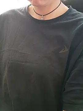 Aashikalaa 라이브 XXX 채팅