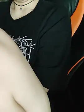 แชท XXX สดของ Aashikalaa