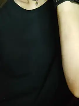 Aashikalaa 라이브 XXX 채팅