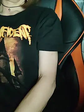 แชท XXX สดของ Aashikalaa