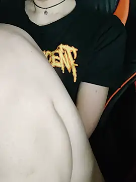 AashikalaaのライブXXXチャット