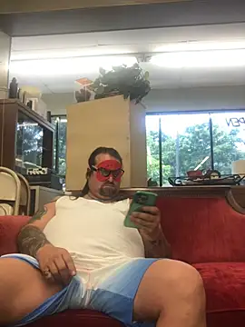Thunderstrike73 Show in webcam