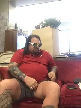 BigDaddyCool73 Show in webcam