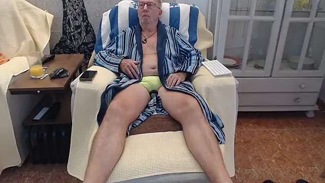 Nudelschwanz Шоу с уебкамера