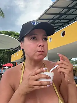 Show de webcam de _kathaLopez_