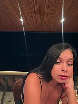 _kathaLopez_'s Live XXX Chat