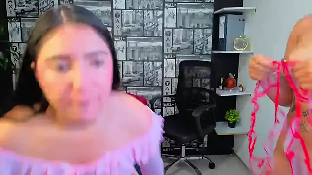 Isa_And_Natasha Webcam Show
