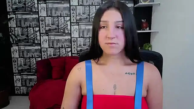 Isa_And_Natasha's Webcam Show