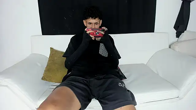 self_love46's Webcam Show