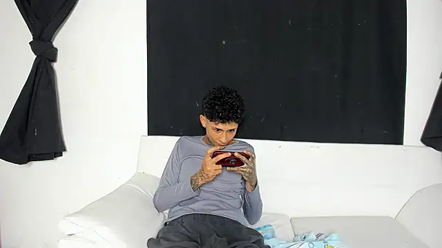 Show de self_love46 na webcam
