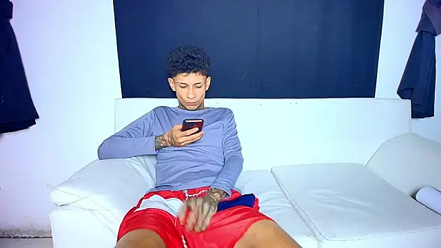 Show Webcam de self_love46