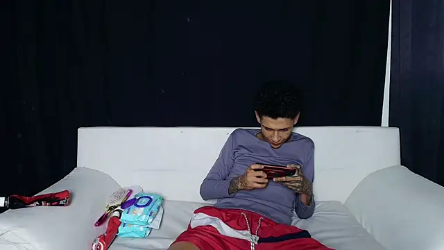 self_love46's Webcam Show