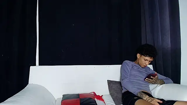 self_love46 webcam show