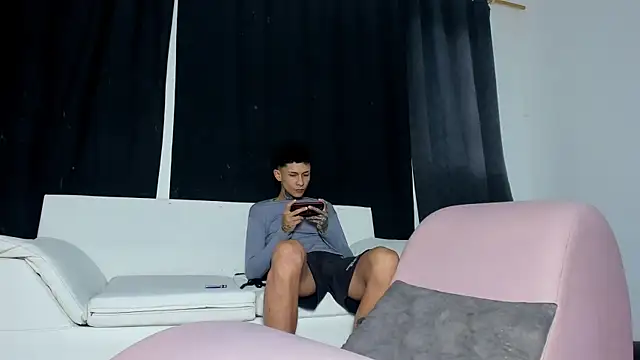 self_love46 webcam show