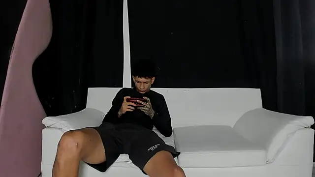 self_love46's Webcam Show