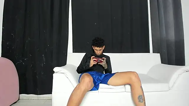 self_love46 webcam show