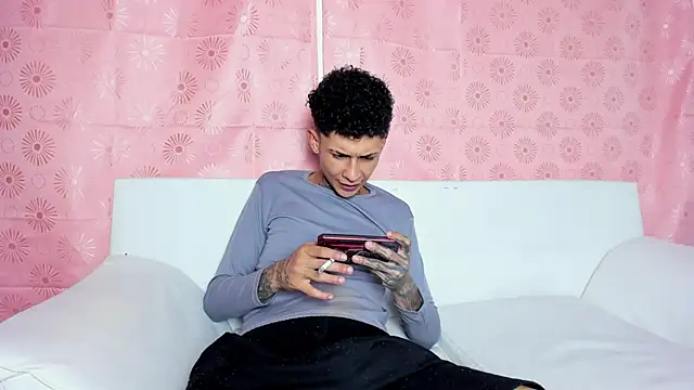 Show modela self_love46 na web-kameri
