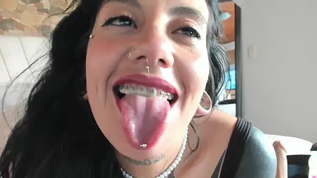 evaa-hall Webcam-Show
