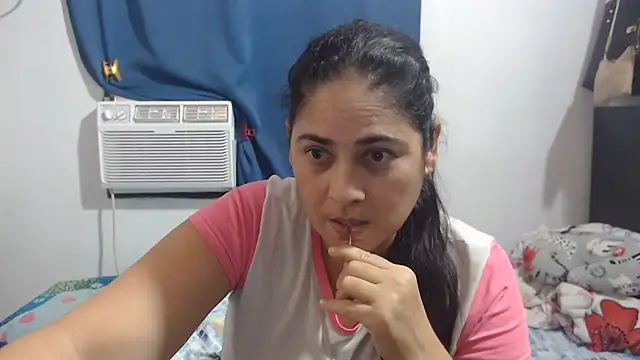 Show de ihan_zara na webcam