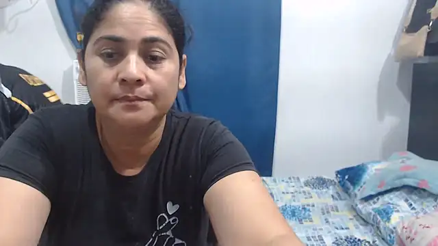 ihan_zara webcam show