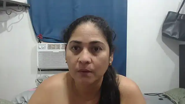ihan_zara 网络视讯表演