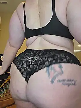BBWQUEENBEEE webkamerás műsora