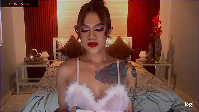 StellaStrong30 Webcam show