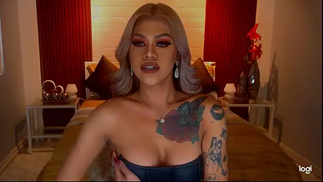StellaStrong30 Webcam show