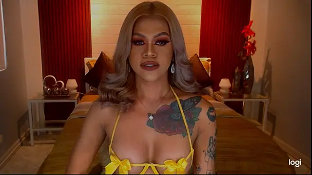 StellaStrong30 Show in webcam