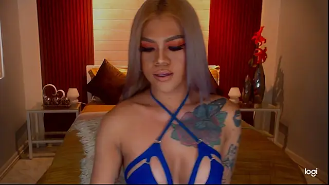 StellaStrong30 Show in webcam