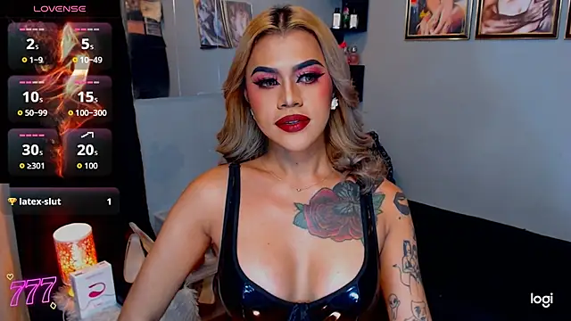 StellaStrong30 Show in webcam