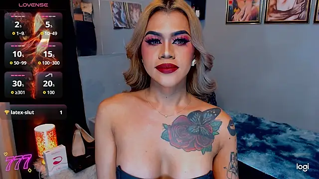 Show de StellaStrong30 na webcam