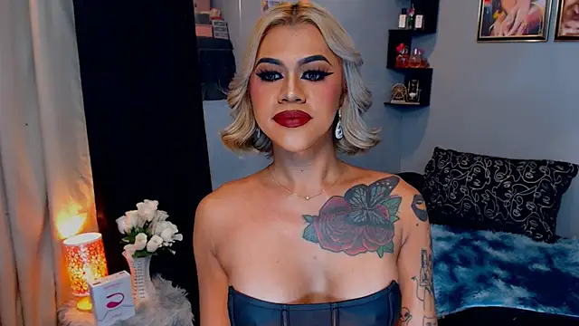 StellaStrong30's Webcam Show